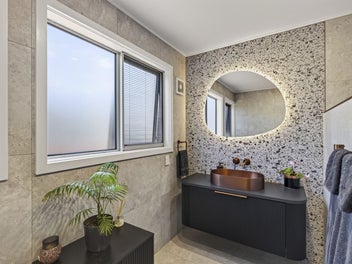 Dual Living, High Spec Renovation