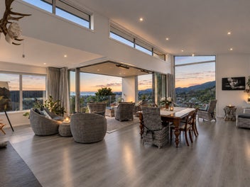 Premium home. Motivated vendors