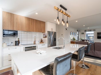 Modern Executive Living!