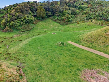 WAINUI YOUR WAY | HARBOUR VIEWS & NO COVENANTS
