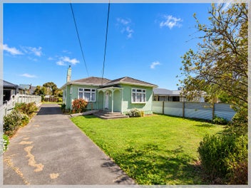 River Access, Great Garaging!