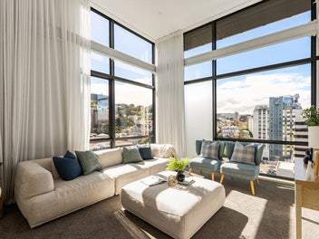 Penthouse Living, City Convenience