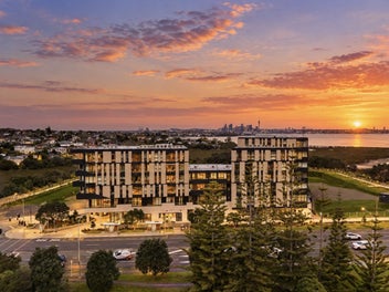 Location, Lifestyle, Takapuna