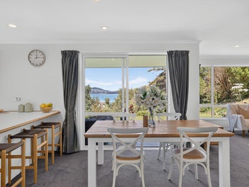A Bush Retreat with Space, Privacy & Comfort