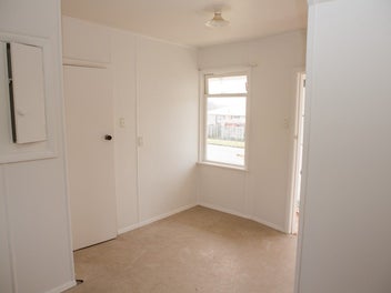 Image 1 of 11