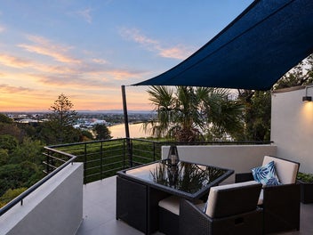 Hillside Architectural Retreat with Views!