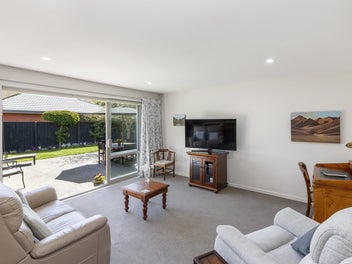 Four-Car Garaging, Space & Easy Living