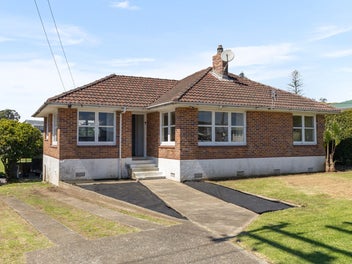 Renovator, Developer or Land Banker's Dream!