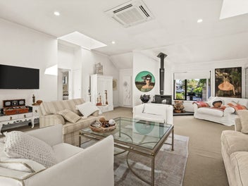 Picture-perfect living