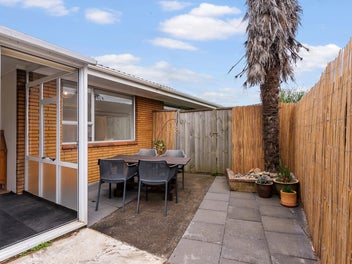 Move In Ready Brick & Tile Gem