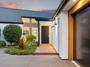 Light, Space & Living Large!