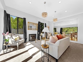 Ultimate Peninsula Sanctuary: Affordable Luxury