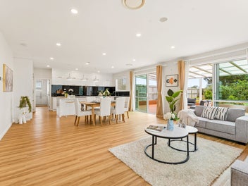 Distinctive Grandeur in Prime Greenhithe