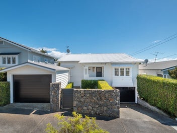 North facing Westmere oasis