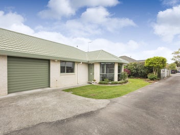 Hokowhitu Easy Care Townhouse