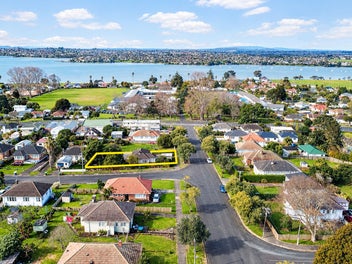 Corner-Site Opportunity in Panmure