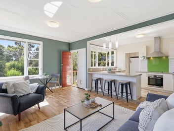 A Solid Start – 4 Bedrooms & Coastal Living!