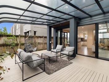 Quality Family Living in Hobsonville