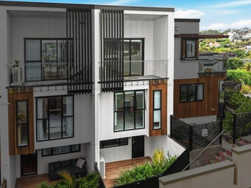 Low Maintenance, Near-New Executive Living