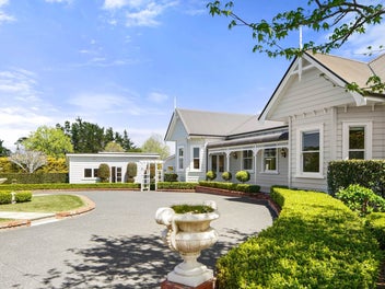 A Private Garden Estate | Luxury Lifestyle Living