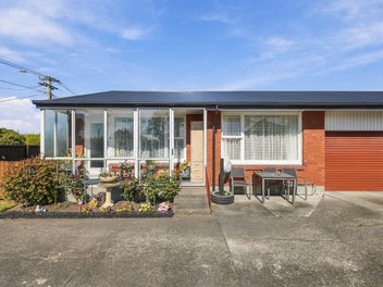 Comfort, Convenience and Easy Living!