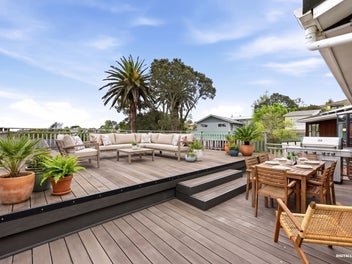 ROOFTOP RANGI VIEWS, ROOM FOR THE FAMILY