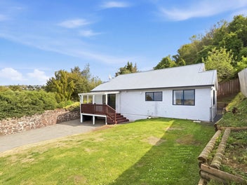 3 Bedroom House with Development opportunity.
