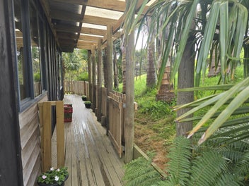 Snap it Up! Bargain Country Escape - under CV!
