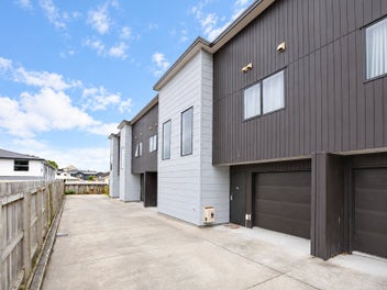 Opposite Waikato University – Priced to Sell!