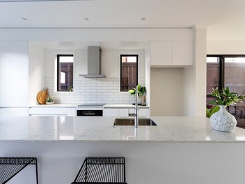 Cashback Incentive! Townhouse at a Terrific Price!