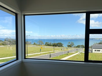 Premuim Coastal Showhome Opportunity at Hobbs Bay!