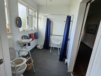 wheelchair accessible front and rear + bathroom