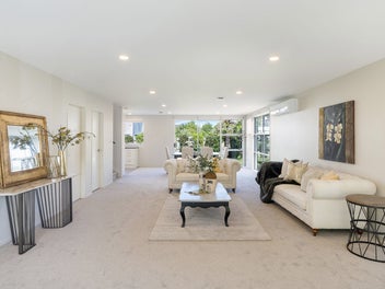 Modern & Spacious Living in Sought-After Addison!