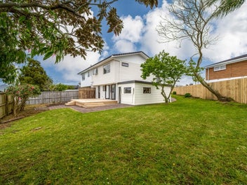 Sun-Kissed Solid Gem | Move In Ready