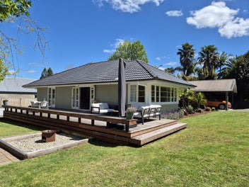 Bungalow Belle with Timeless Appeal