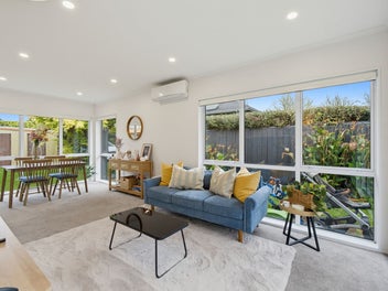 Renovated Comfort in Double Grammar Zone