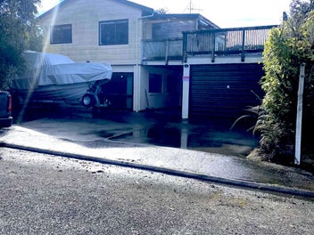 Manunui Street