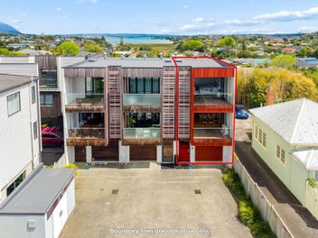 A Modern Terrace Home with Sea Views at Devonport