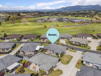 A Private Retreat in the Heart of Fairview