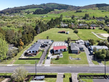 Beautiful Land close to Lake Rotorua