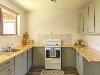 Modernised and Move In Ready!