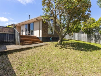 Classic Brick Beauty on 607sqm, Your Private Haven