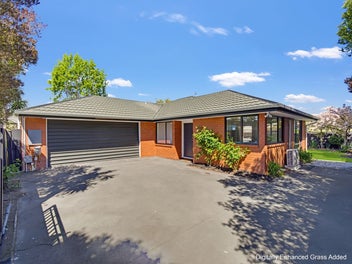 Private, Secure & Perfectly Positioned!