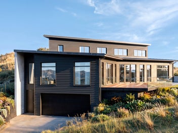 A HOME ABOVE THE ORDINARY