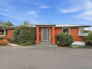 Space, Sunshine & Serious Garaging
