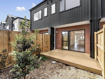 Modern 2-Bedroom Home – Move In Now!