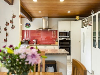 Large or Extended Family Living
