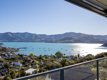 Spectacular views, superb lifestyle