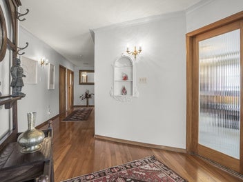 Character, space & convenience-close to Hospitals