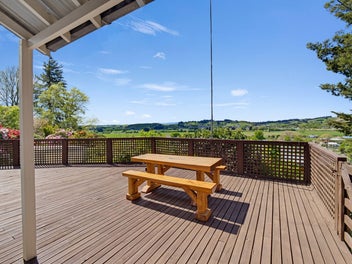 Character, Comfort & Views to Enjoy